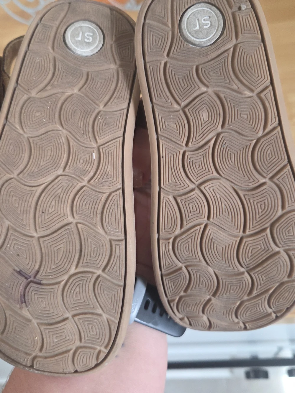Stride Rite cute brown